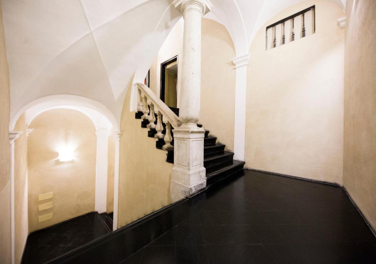 Elegante Loft In Centro Storico Acquario Lägenhet Genua Exteriör bild